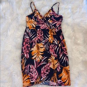 Wrap style floral leaf dress